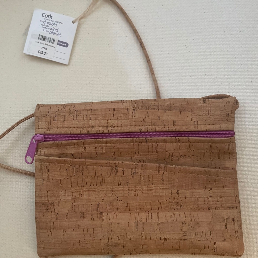 Corkscrew purse